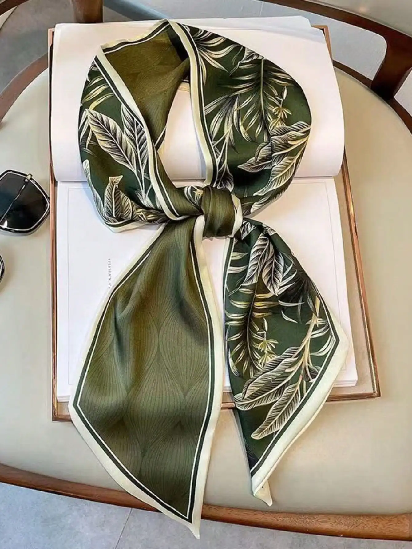 Bufanda cuadrada informal de s - Silk Neck Scarf reseña y precio