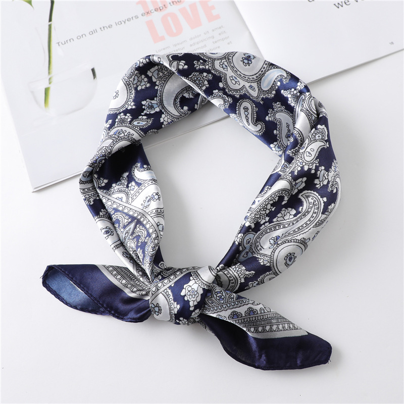 Pañuelo de seda cuadrado de lu - Silk Neck Scarf reseña y precio